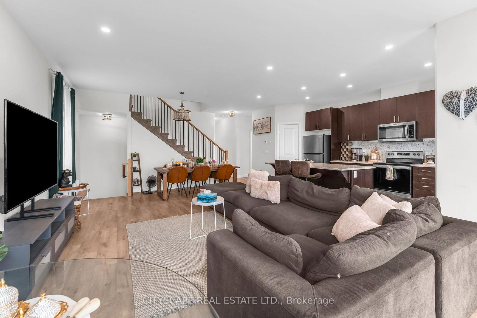3 Erie Court • Loyalist, ON photo 14
