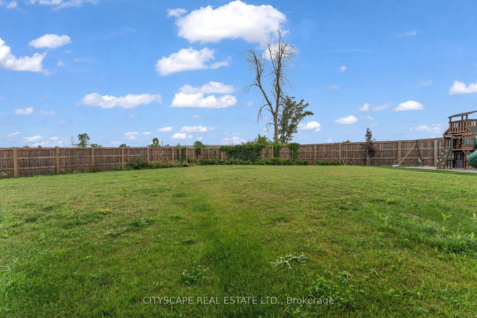 3 Erie Court • Loyalist, ON photo 41