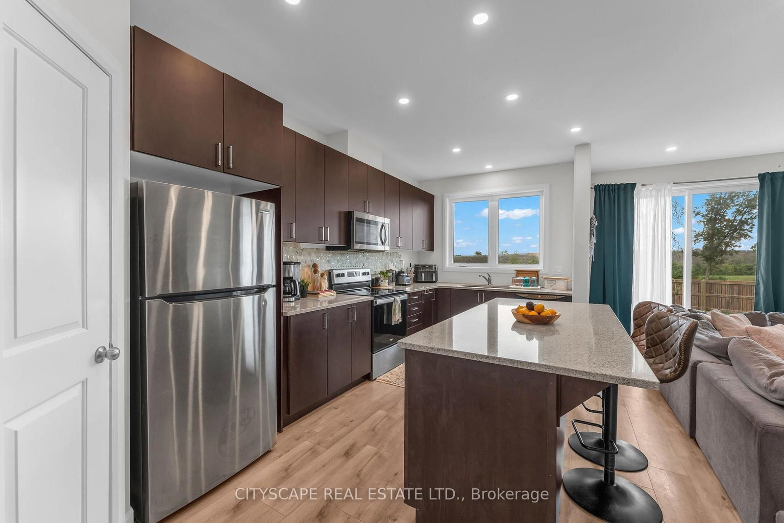 3 Erie Court • Loyalist, ON photo 9