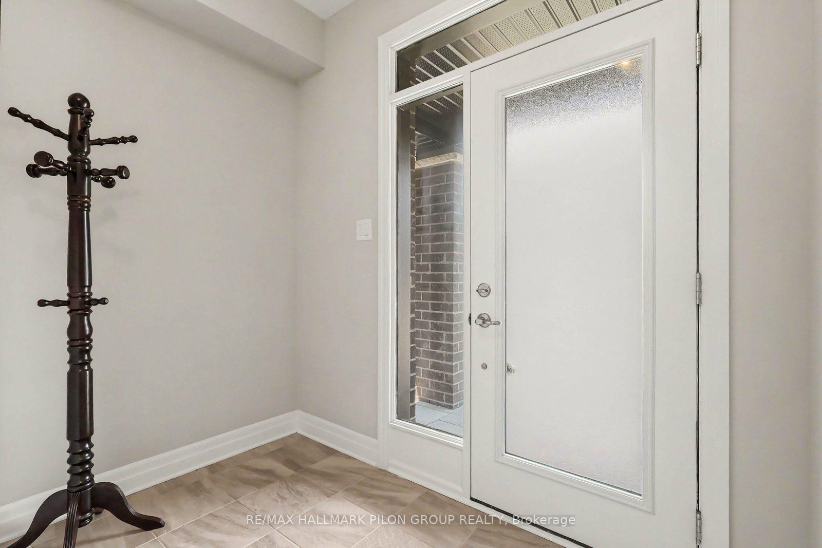 260 Shinleaf Crescent • Ottawa, ON photo 15