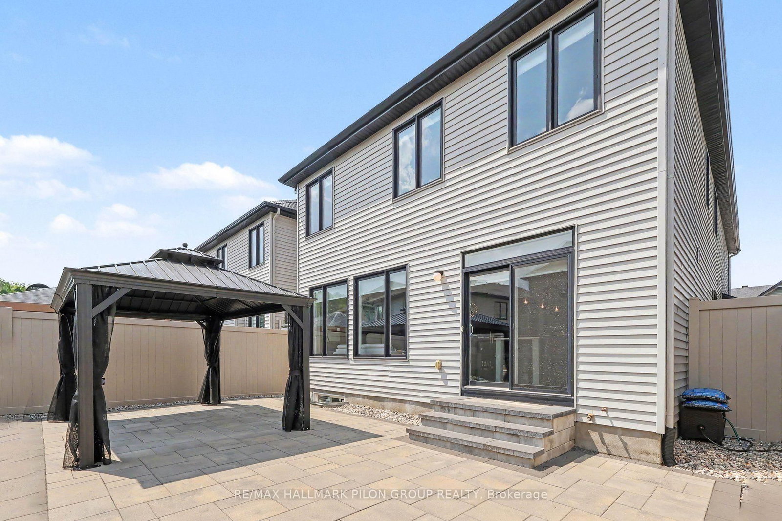 260 Shinleaf Crescent • Ottawa, ON photo 25