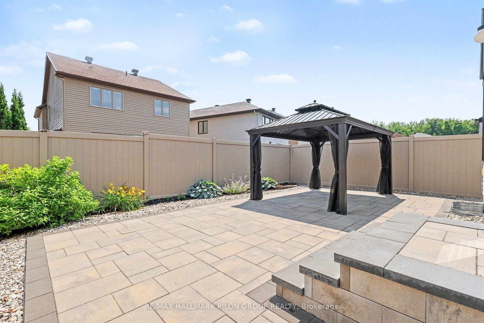 260 Shinleaf Crescent • Ottawa, ON photo 26