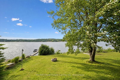 729 SEVENTH Street • Centre Wellington, ON photo 2