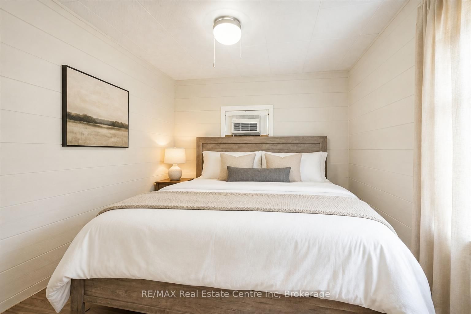 729 SEVENTH Street • Centre Wellington, ON photo 8
