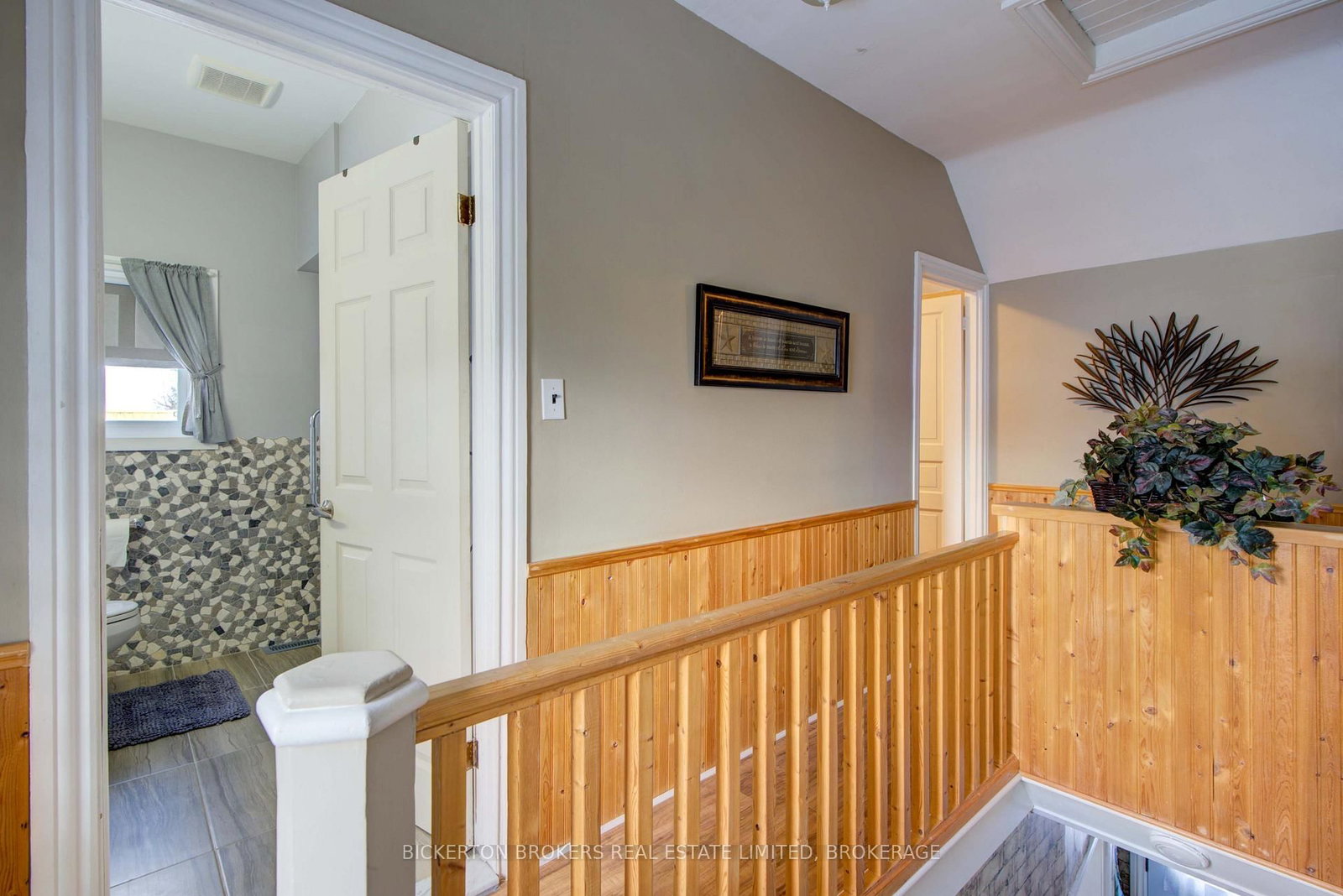 292 William Street N • Gananoque, ON photo 23