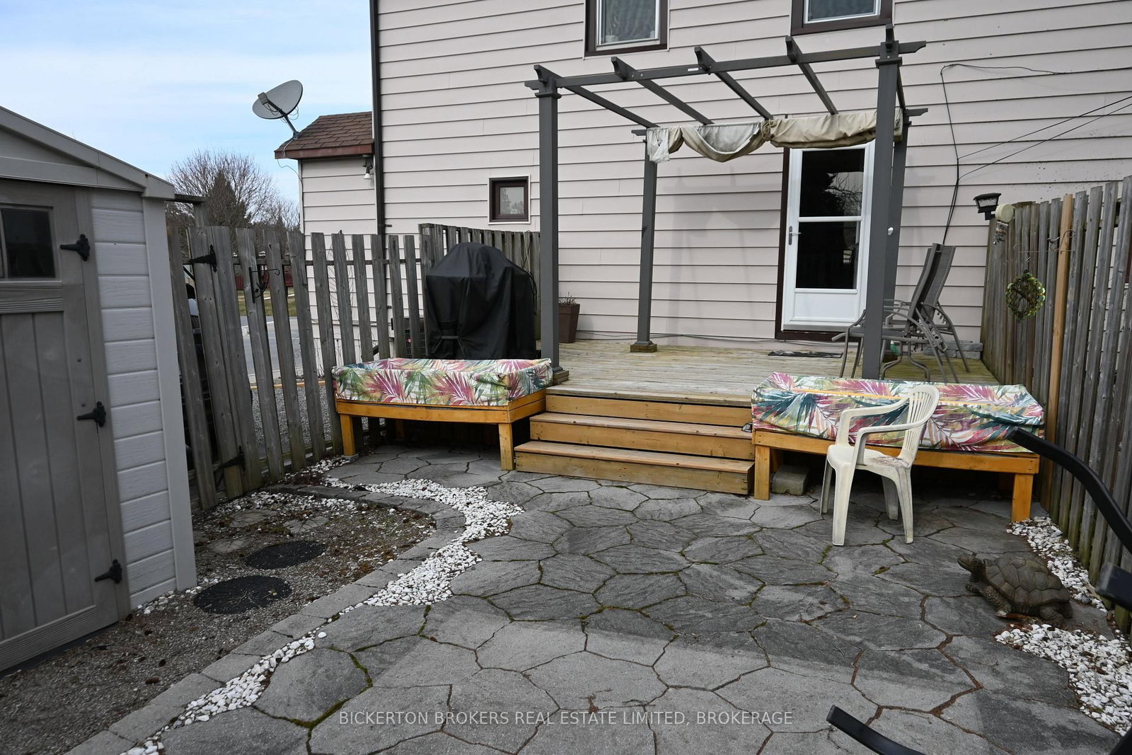 292 William Street N • Gananoque, ON photo 46