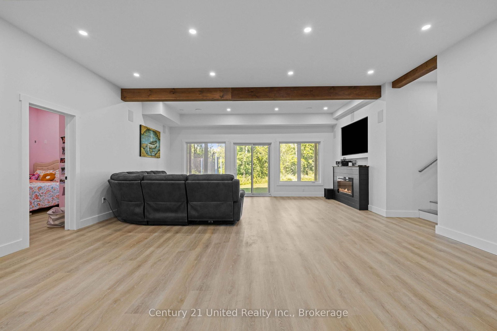 27 Awbrie Lane • Otonabee-South Monaghan, ON photo 26