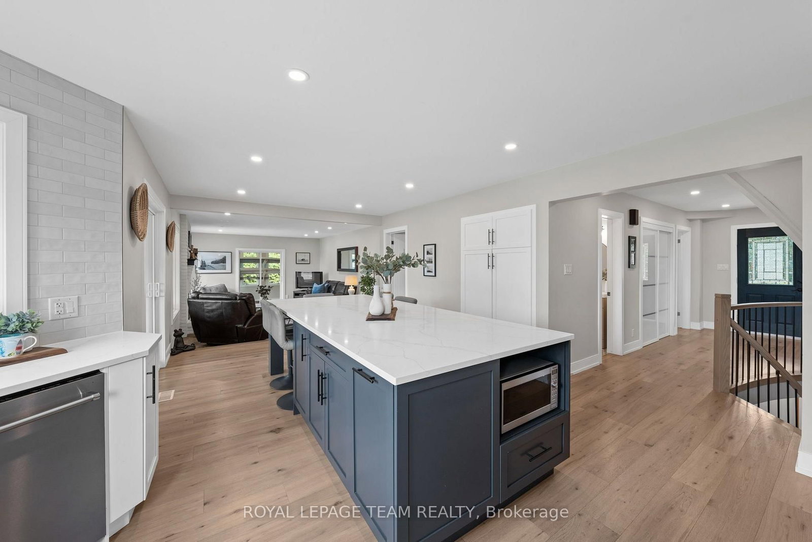 1095 Bravar Drive • Manotick, ON photo 11