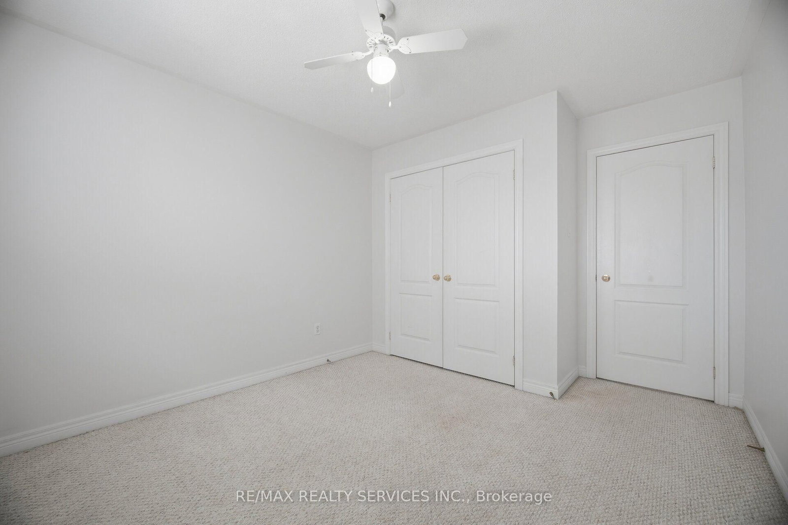 5 Westhampton Way • Hamilton, ON photo 32