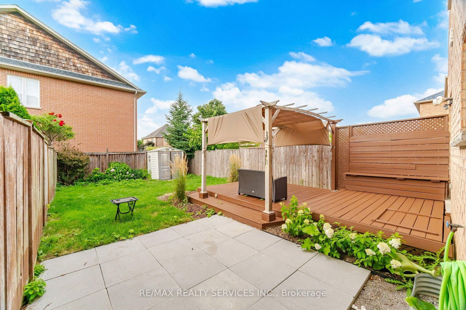 5 Westhampton Way • Hamilton, ON photo 48