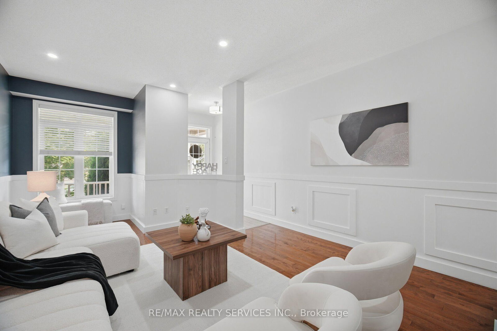 5 Westhampton Way • Hamilton, ON photo 9
