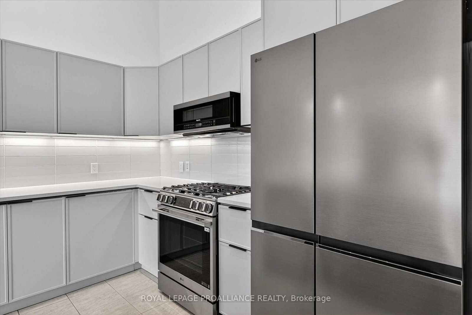 138 Village Crescent • Peterborough, ON photo 10