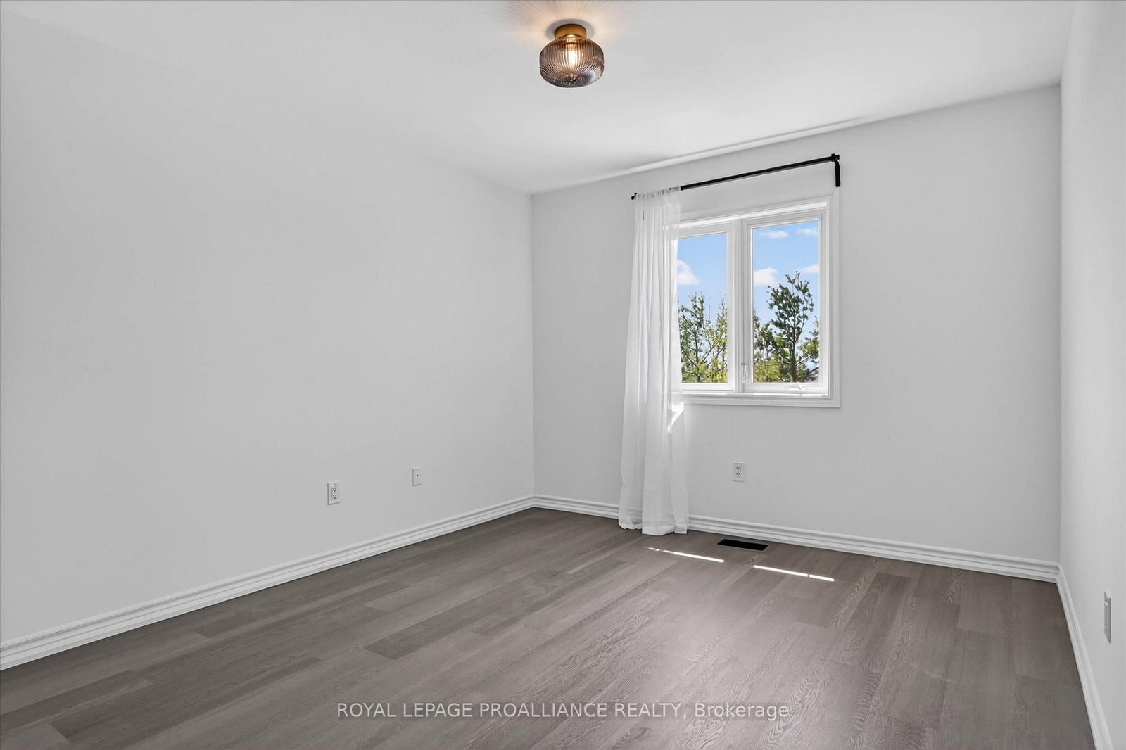 138 Village Crescent • Peterborough, ON photo 17