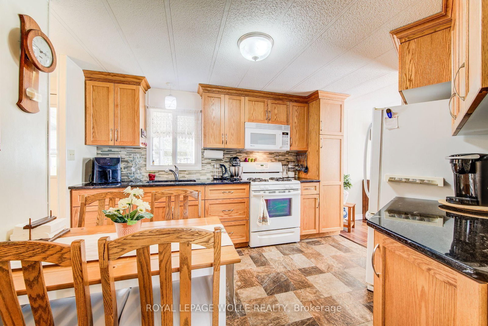 21 Fairview Crescent • North Perth, ON photo 16