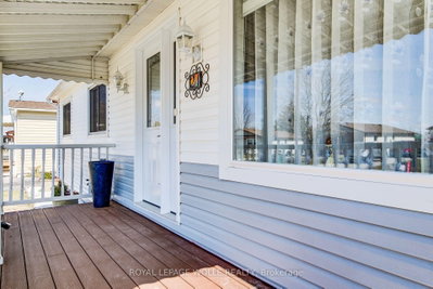 21 Fairview Crescent • North Perth, ON photo 5