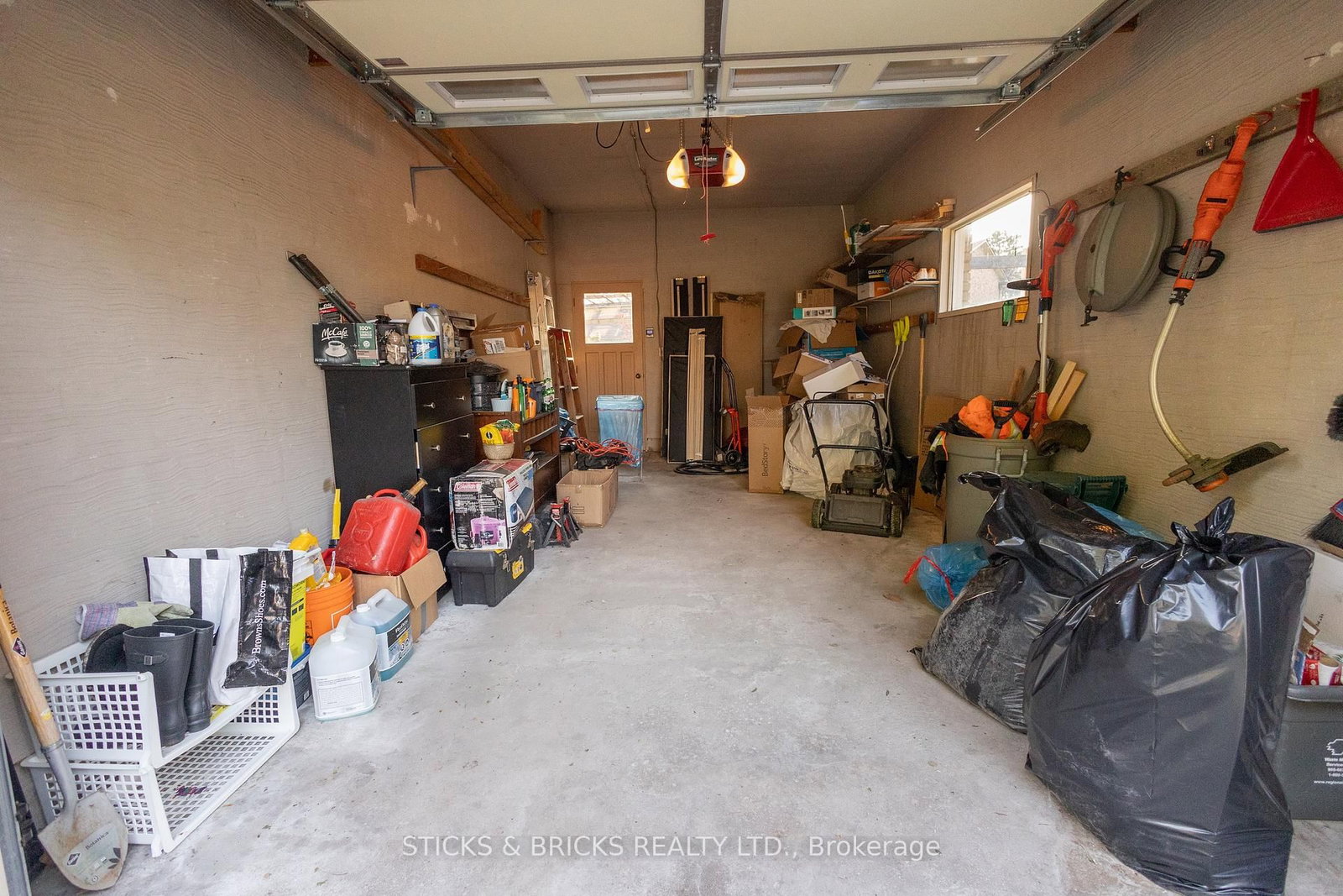 4479 Mitchell Avenue • Niagara Falls, ON photo 27