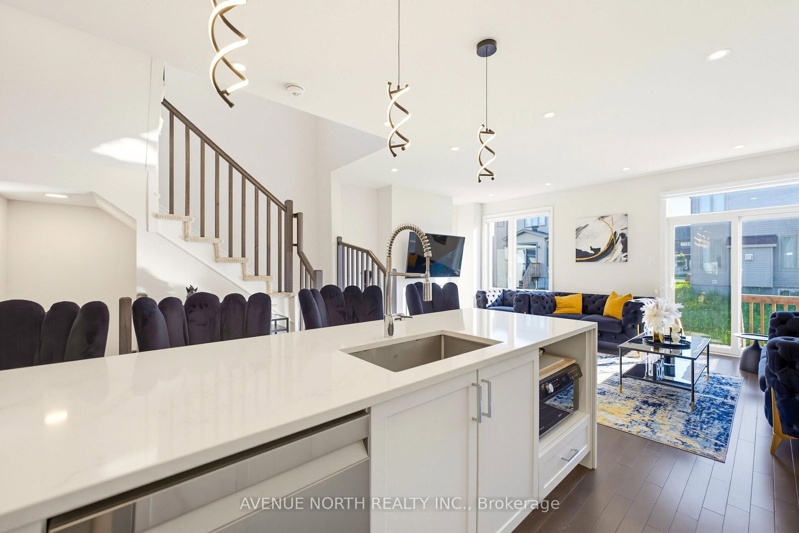 321 Grackle Street • Ottawa, ON photo 19