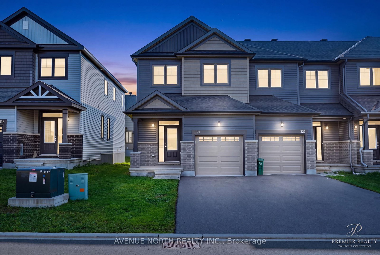 321 Grackle Street • Ottawa, ON photo 2
