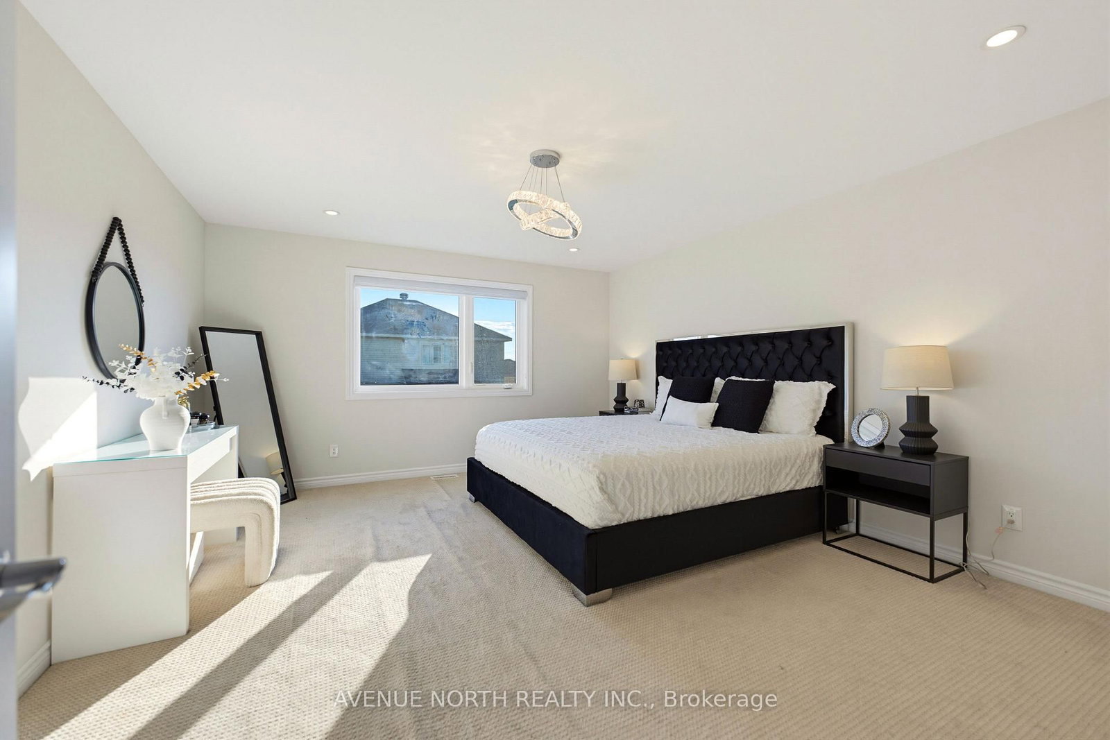 321 Grackle Street • Ottawa, ON photo 27