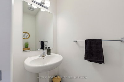 321 Grackle Street • Ottawa, ON photo 6
