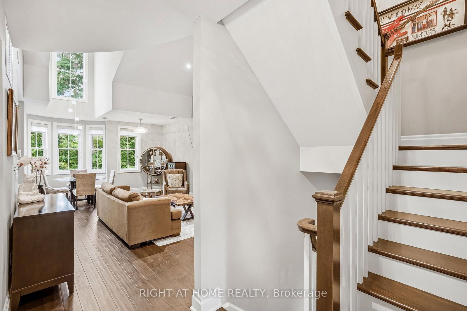 14 Aberdeen Lane S • Niagara-on-the-Lake, ON photo 11
