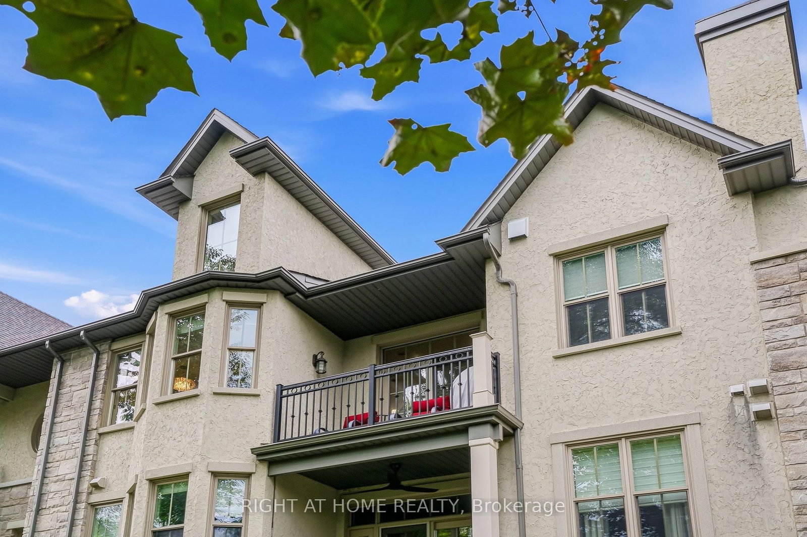 14 Aberdeen Lane S • Niagara-on-the-Lake, ON photo 36