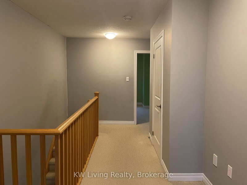 27 - 8 Lakelawn Road