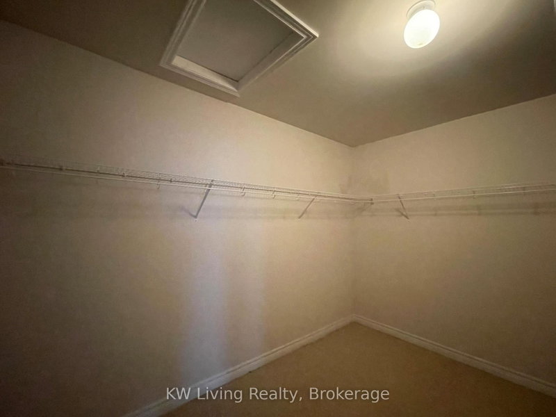 27 - 8 Lakelawn Road
