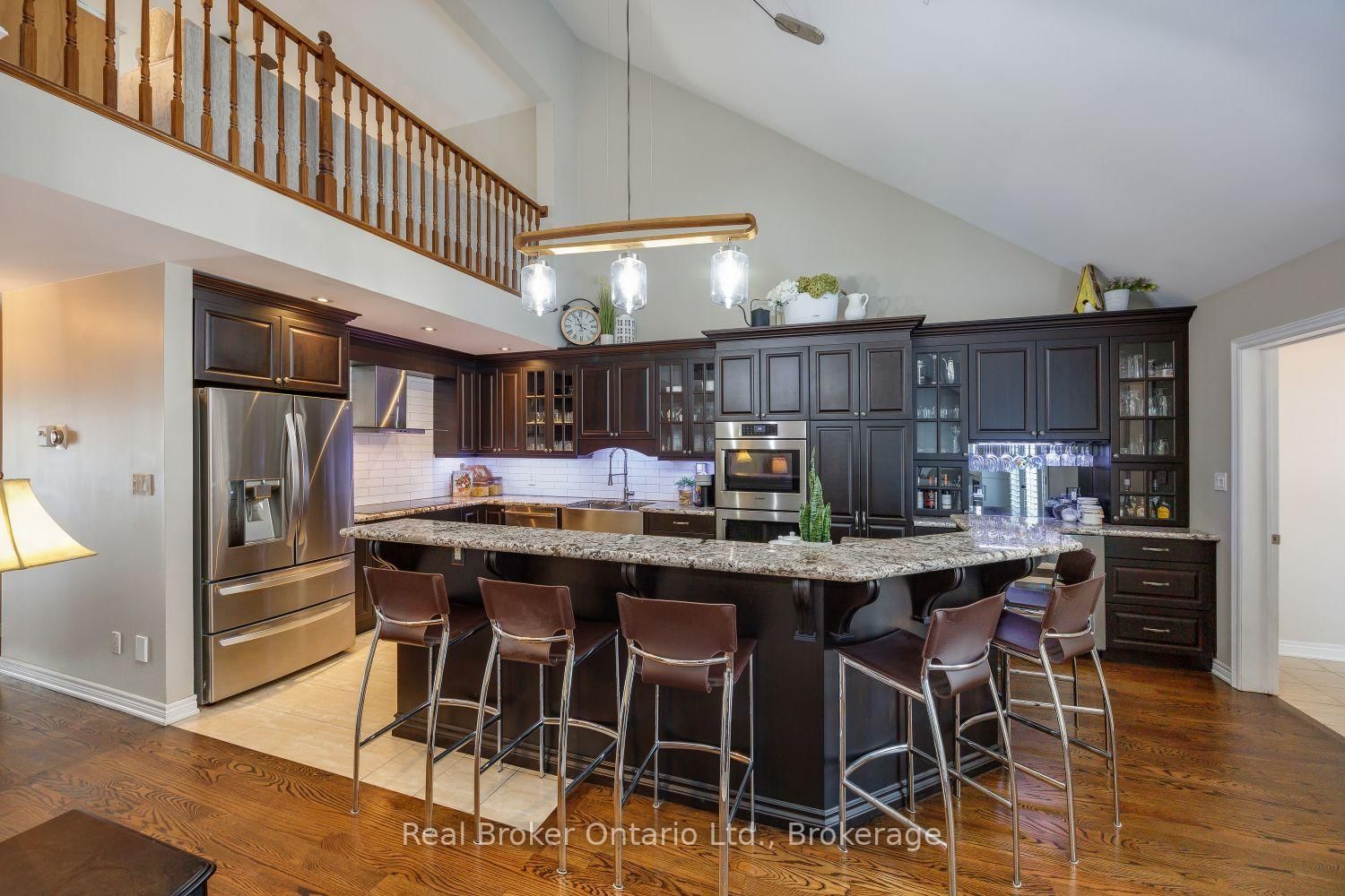 11 Greenaway Circle • Port Hope, ON photo 8