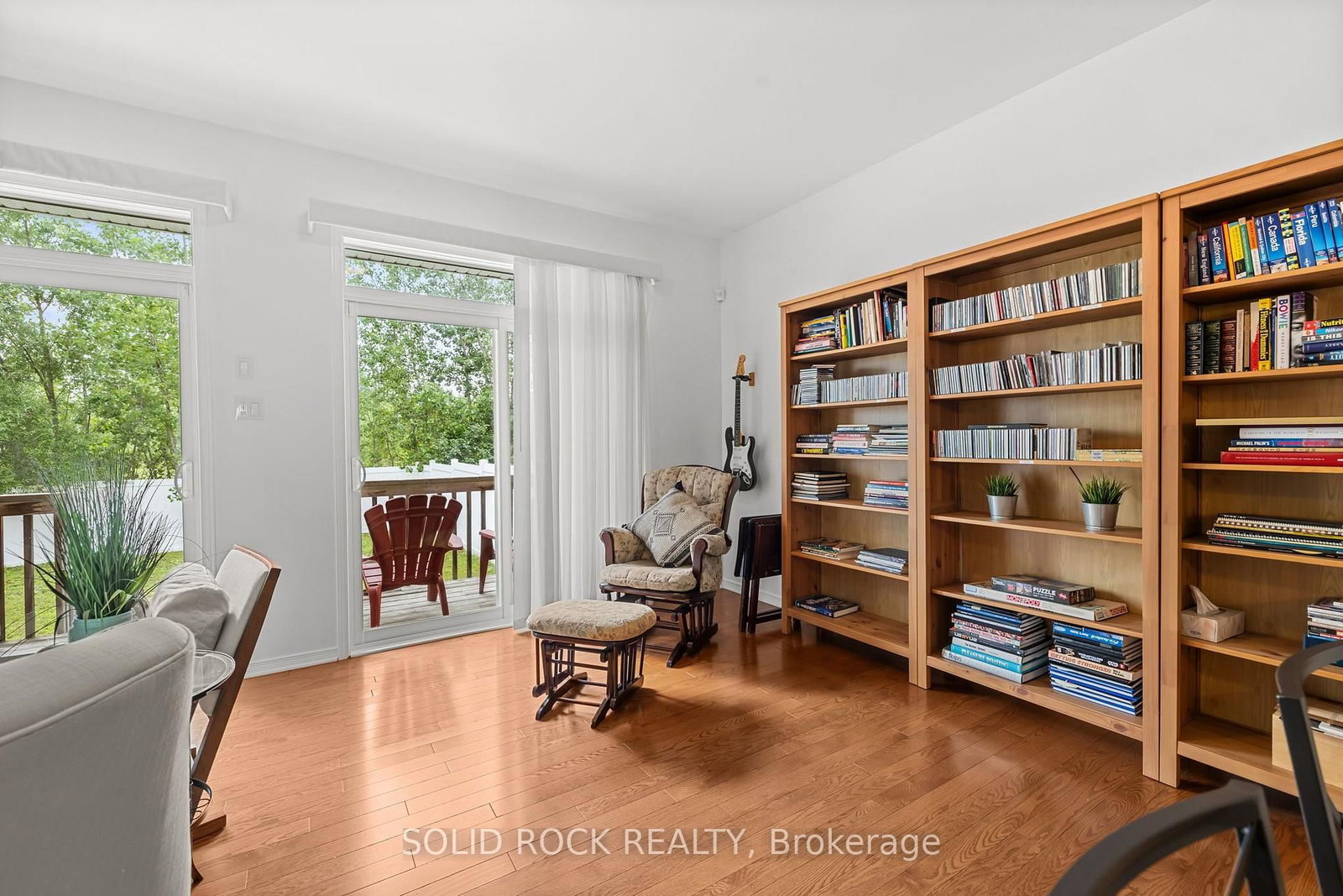 6617 Calwood Avenue E • Greely, ON photo 10