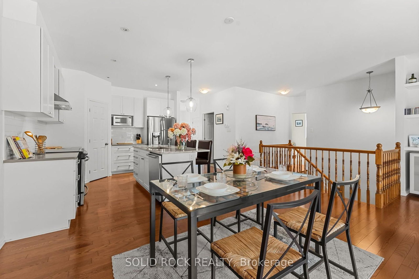 6617 Calwood Avenue E • Greely, ON photo 15