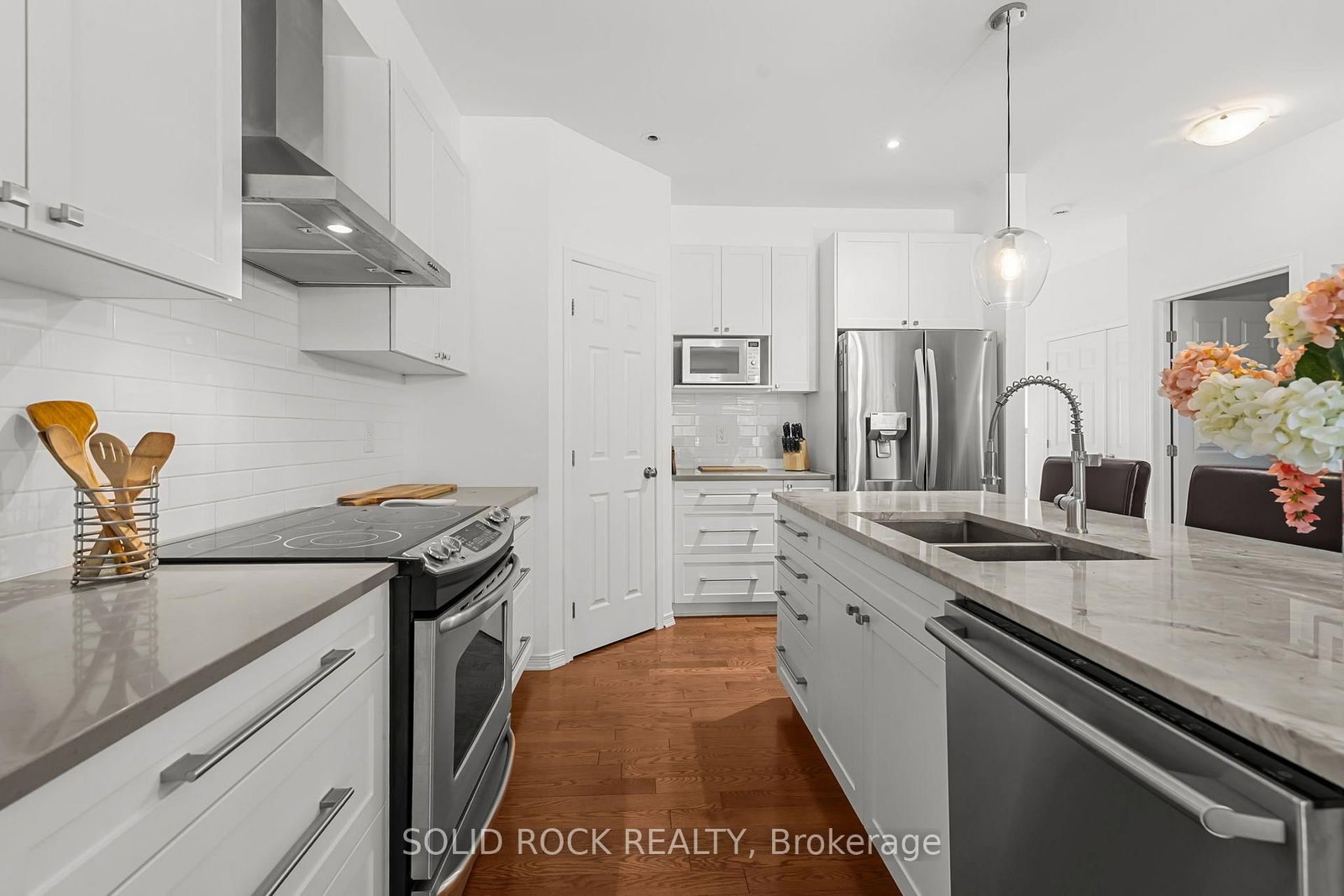 6617 Calwood Avenue E • Greely, ON photo 17