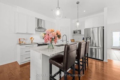 6617 Calwood Avenue E • Greely, ON photo 8