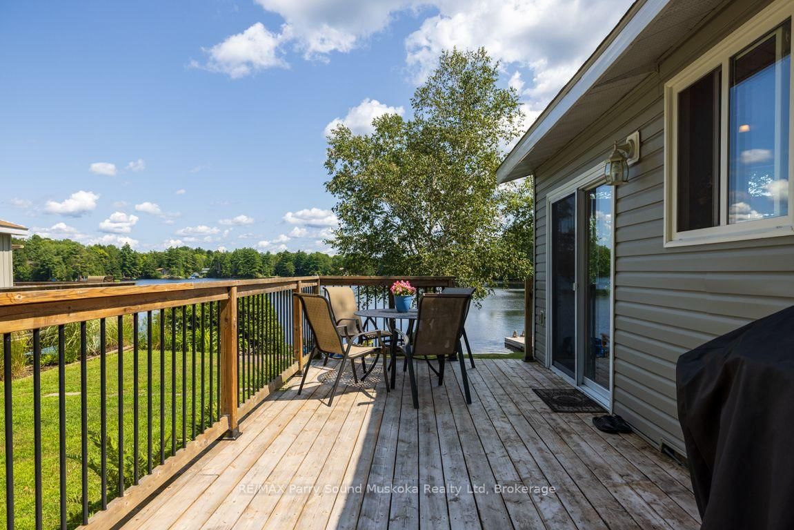 18 Maple Trail • McDougall, ON photo 11