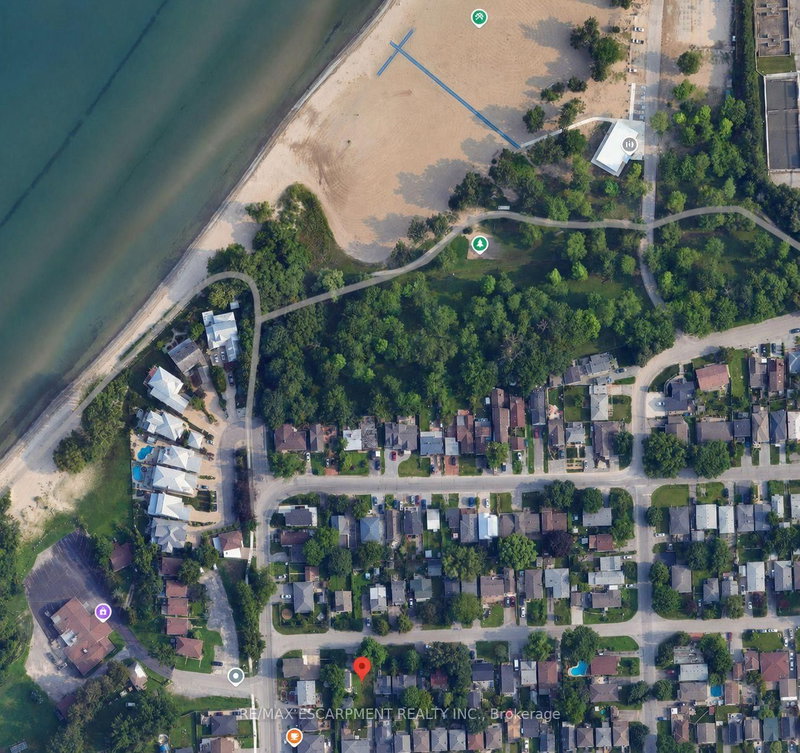 4 Grandview Drive