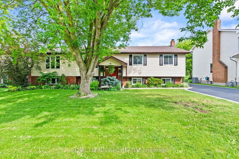 15 Park Road S