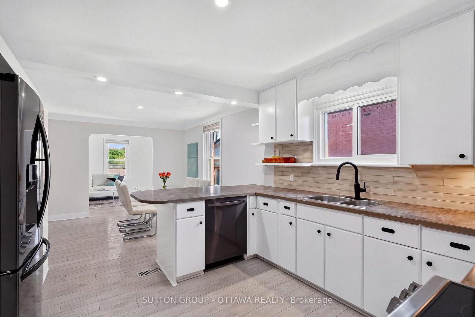 38 MELROSE Avenue • Ottawa, ON photo 20