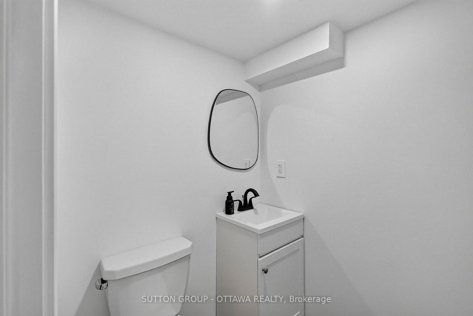 38 MELROSE Avenue • Ottawa, ON photo 36