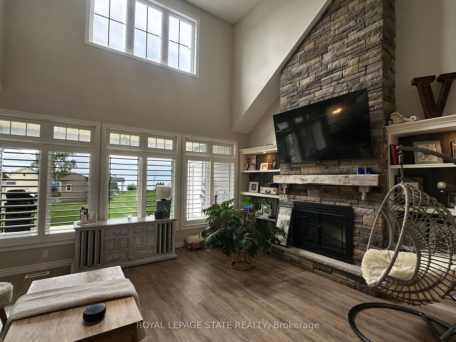 3176 Lakeshore Road • Haldimand, ON photo 13