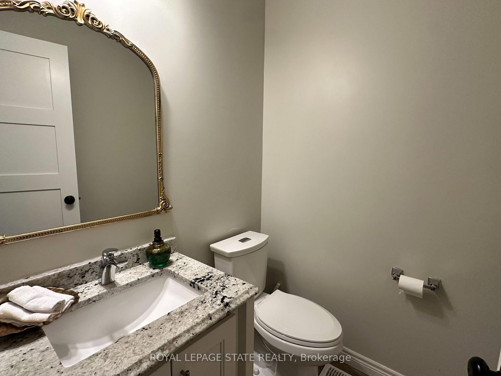 3176 Lakeshore Road • Haldimand, ON photo 23