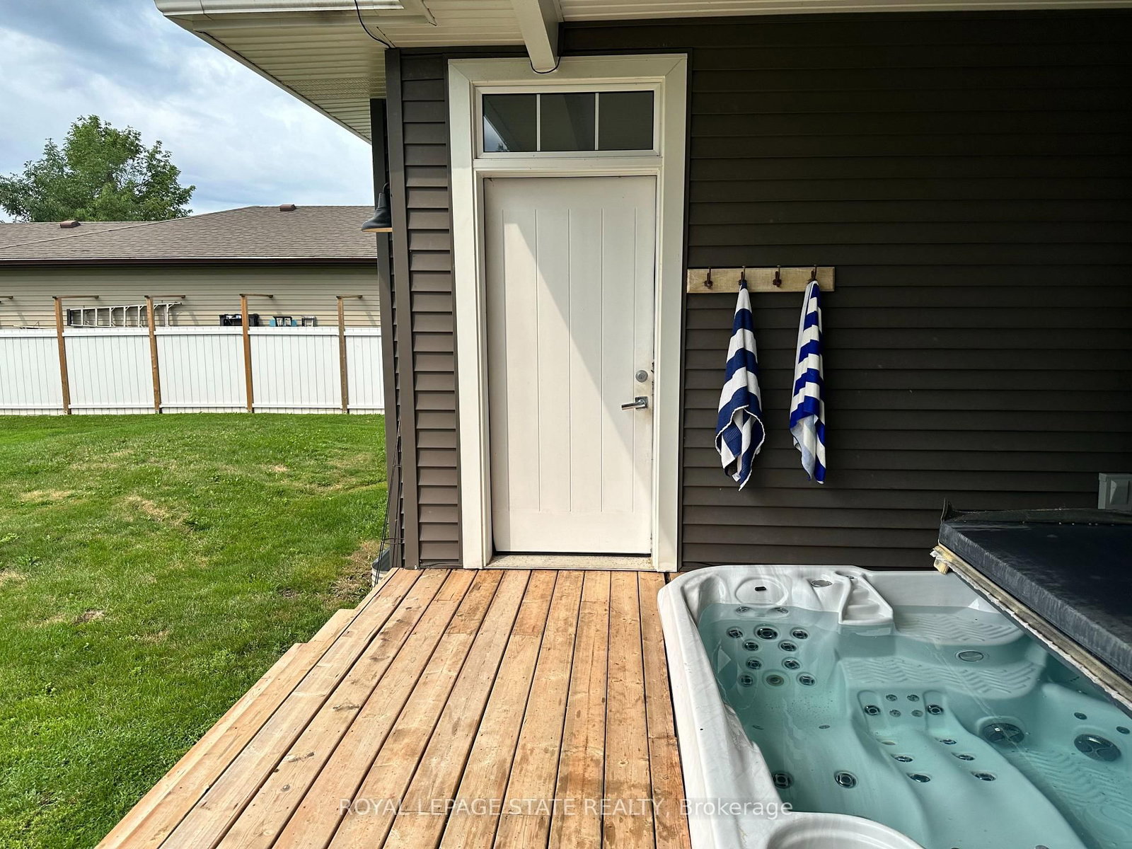 3176 Lakeshore Road • Haldimand, ON photo 25