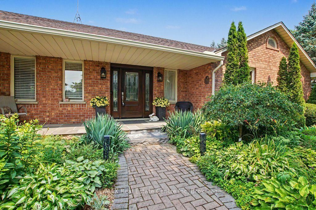 Detached House sold at 283 German School Road, Brant, Ontario, N3L 3E1 - Paris - MLS: X13668564
