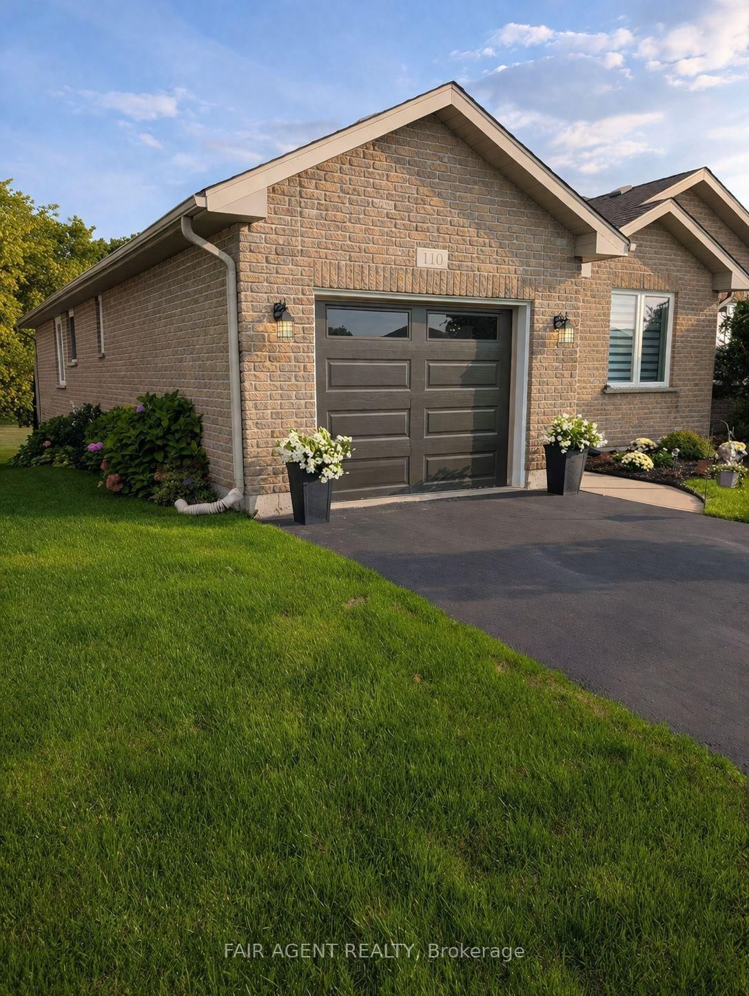 110 MILTON SEILER Crescent • Minto, ON photo 3