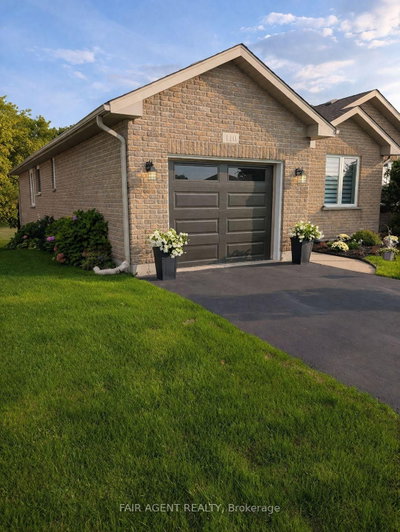 110 MILTON SEILER Crescent • Minto, ON photo 3
