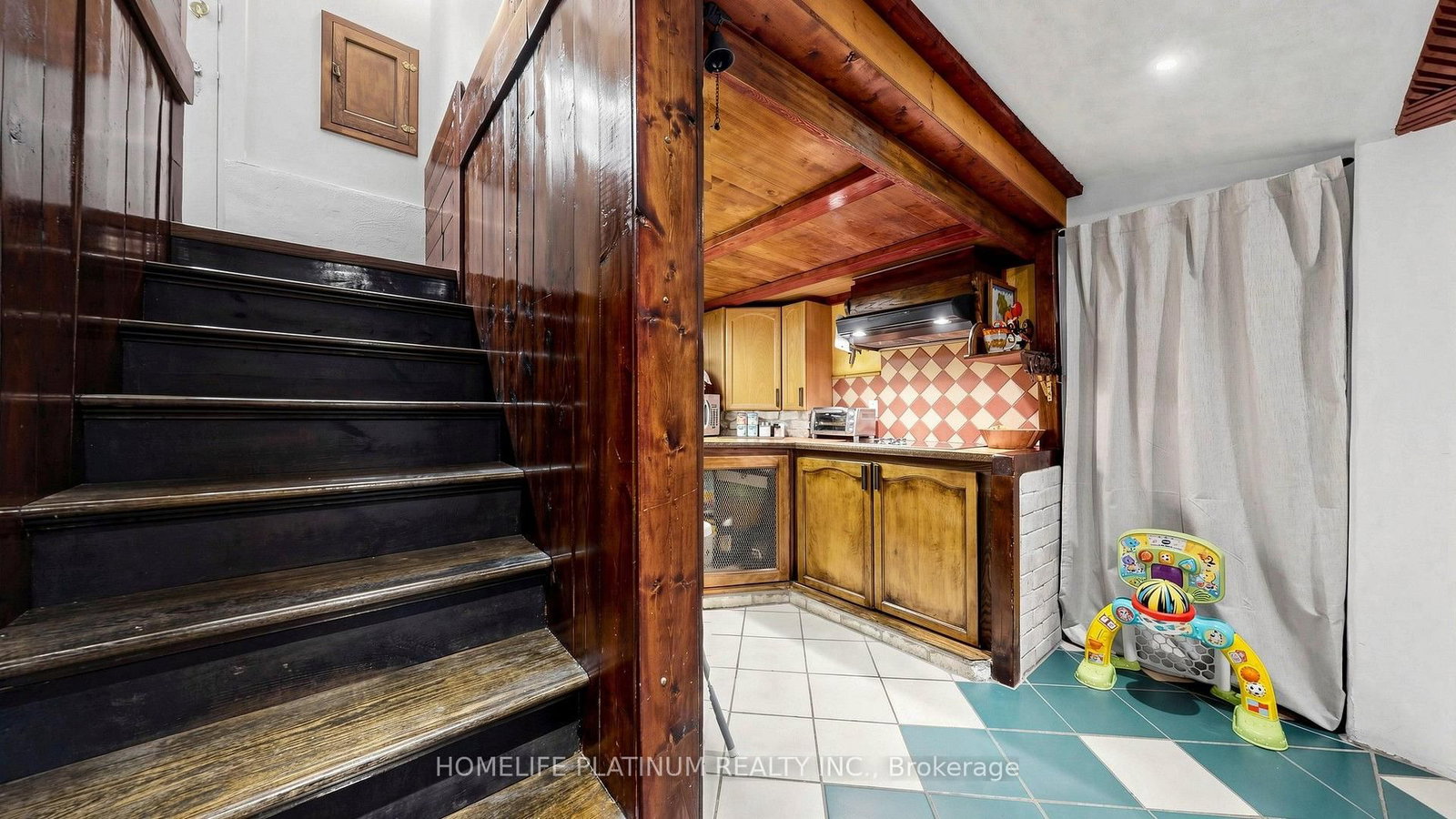 287 Courtland Avenue E • Kitchener, ON photo 23
