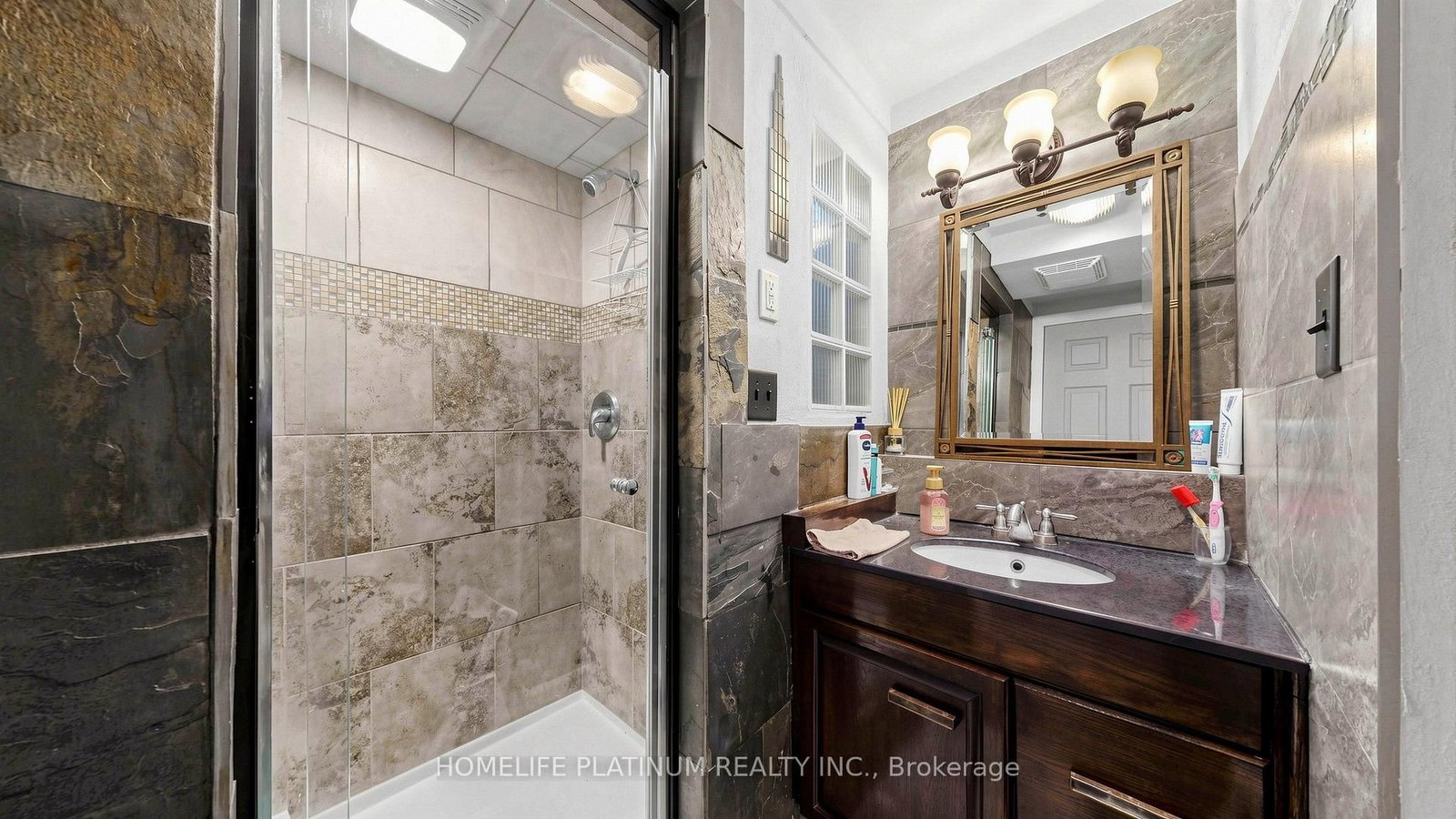 287 Courtland Avenue E • Kitchener, ON photo 31