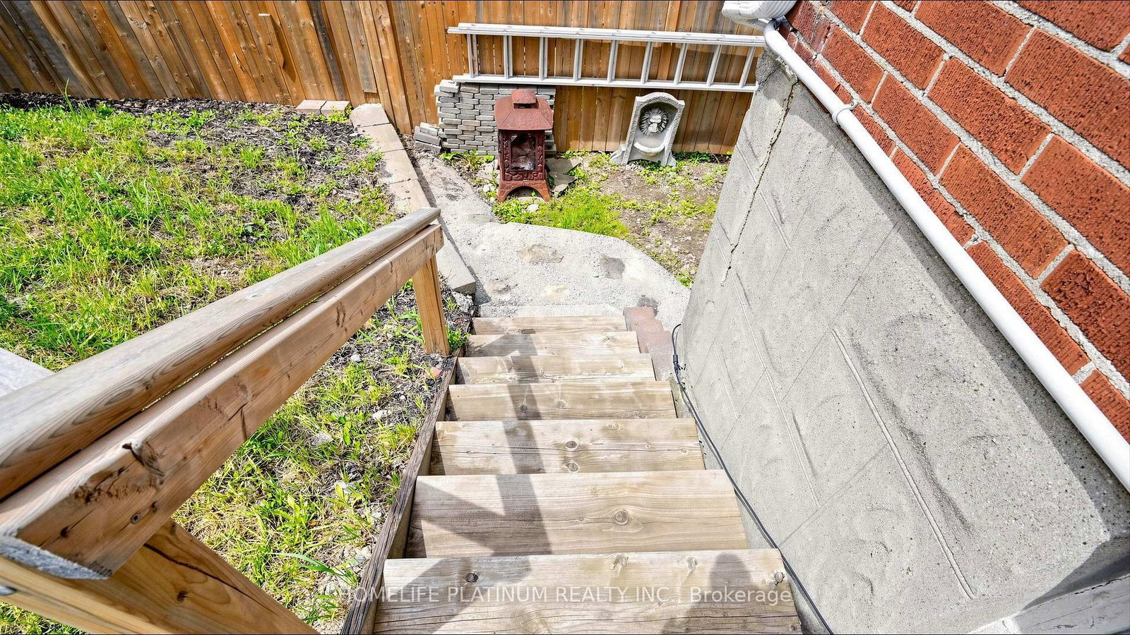 287 Courtland Avenue E • Kitchener, ON photo 34