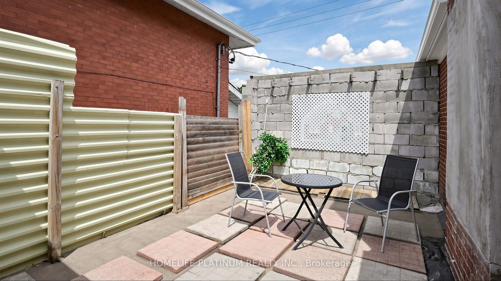 287 Courtland Avenue E • Kitchener, ON photo 40