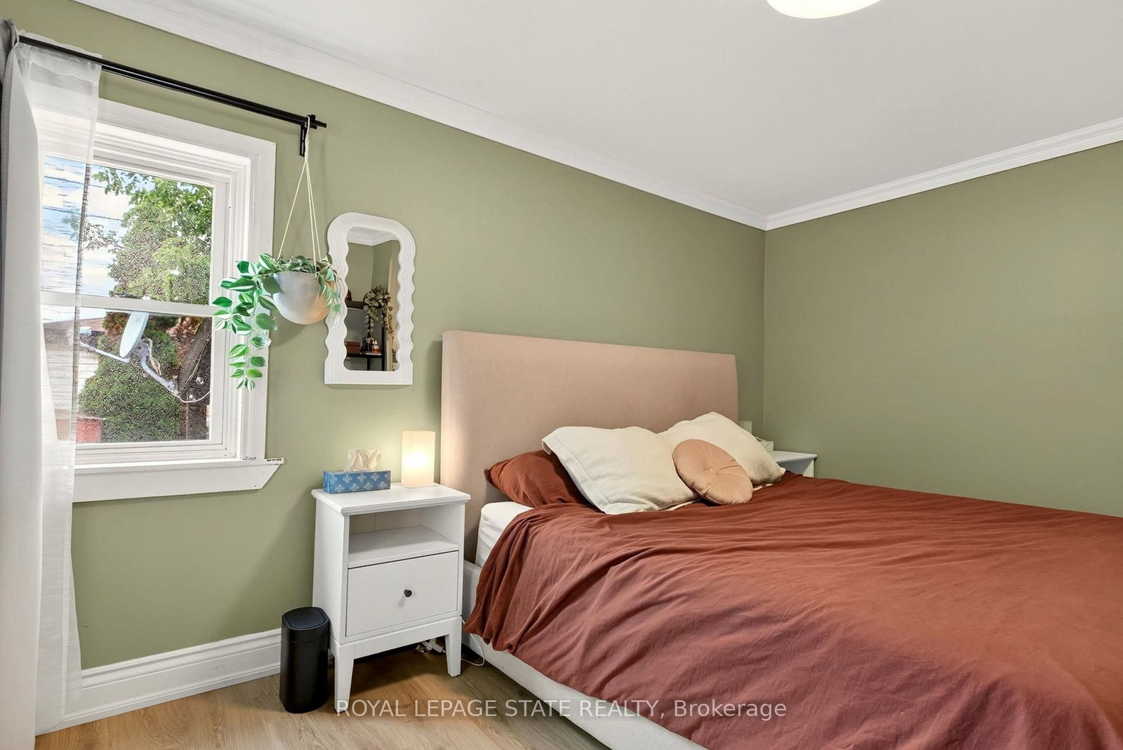 107 Reid Avenue N • Hamilton, ON photo 20