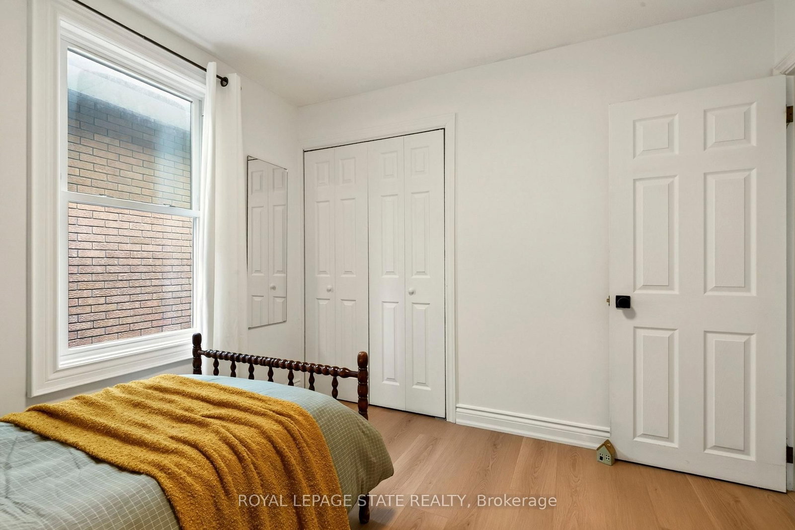 107 Reid Avenue N • Hamilton, ON photo 27